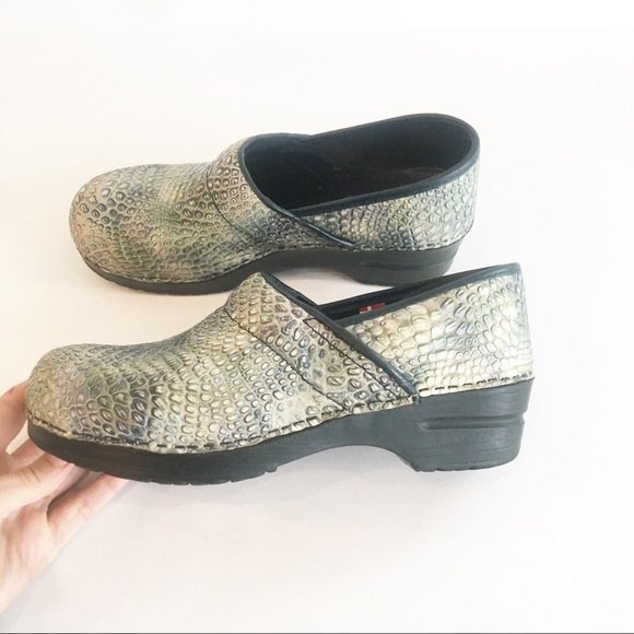 Sanita Reptile Embossed Clogs Green Leather Snakeskin Comfort Shoe Danish 40 - Picture 2 of 12